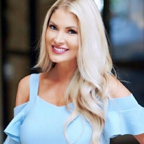 Meet your posher! - Picture 1 of 1